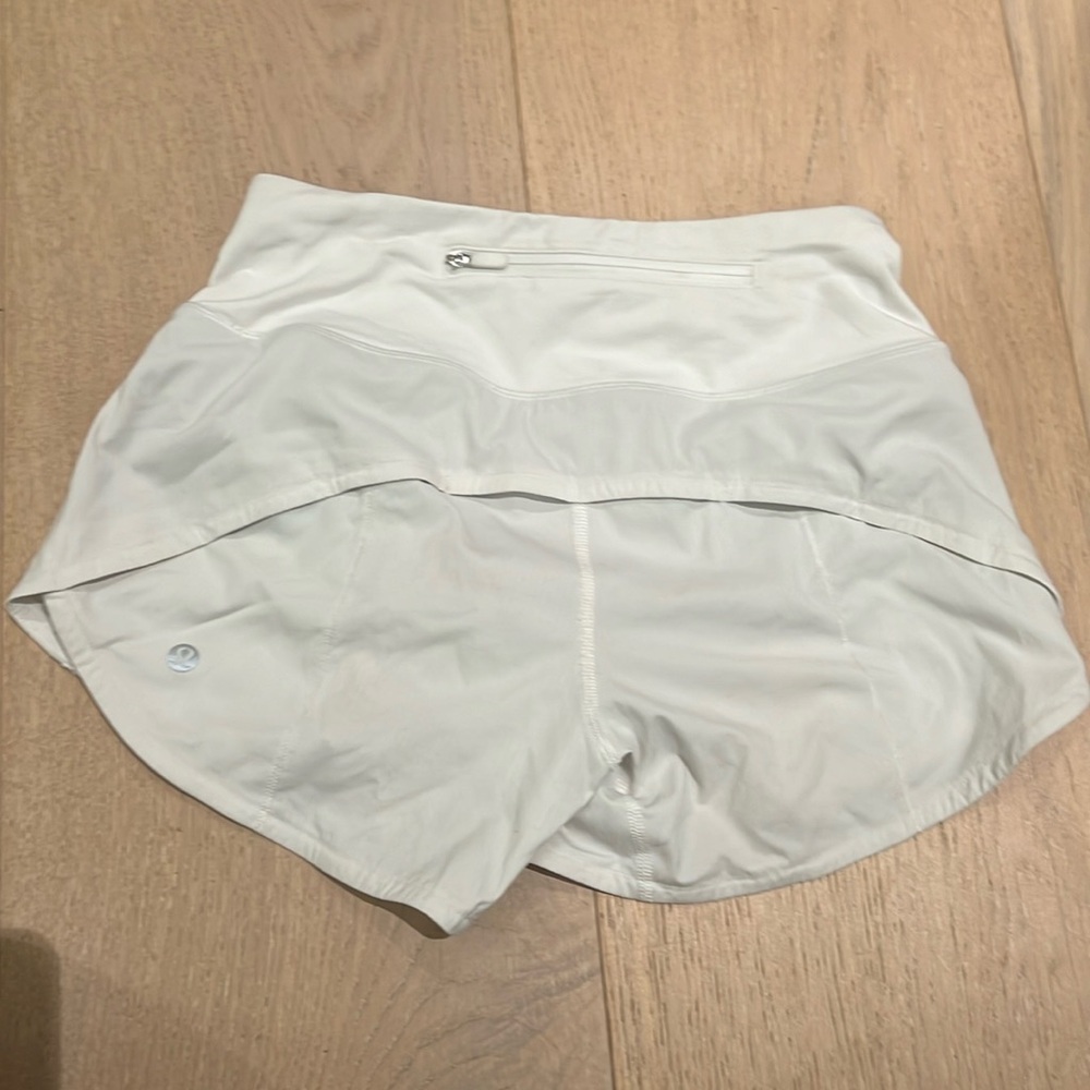 Lululemon Speed Up Low-Rise Lined Short 2.5"